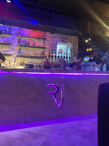 Opinii despre Cafe ROJINA AJMAN în Ajman - Hospitality and gastronomy