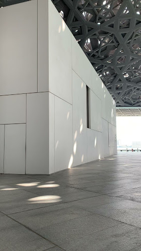 Museum Café Louvre - Abu Dhabi