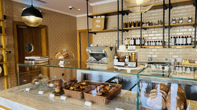 Knead Bakery & Patisserie - Hospitality and gastronomy