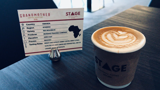 Comentarii opinii despre Stage cafe