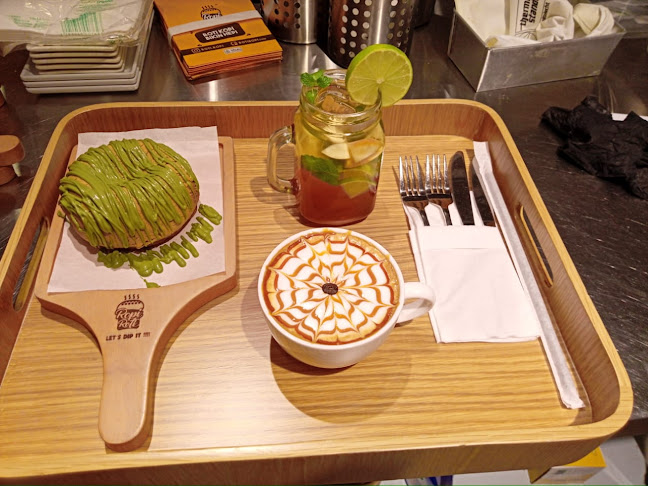 Ropi Roti - Hospitality and gastronomy