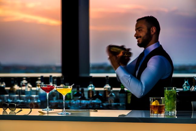 LookUp Rooftop Bar - Hospitality and gastronomy