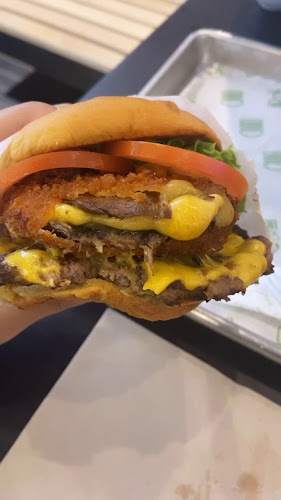 Opinii despre Shake Shack în Dubai - Hospitality and gastronomy