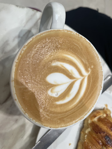 Peet’s Coffee - Dubai Mall, Fashion Avenue - Hospitality and gastronomy