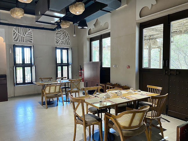 ALHAJARAIN RESTAURANT - مطعم الحجرين - Hospitality and gastronomy