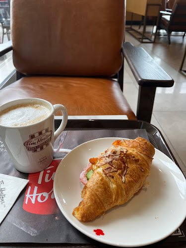 Khalidiya, CI Tower - Plot No - C67 Al Bateen St - Al Bateen - W10 - Abu Dhabi