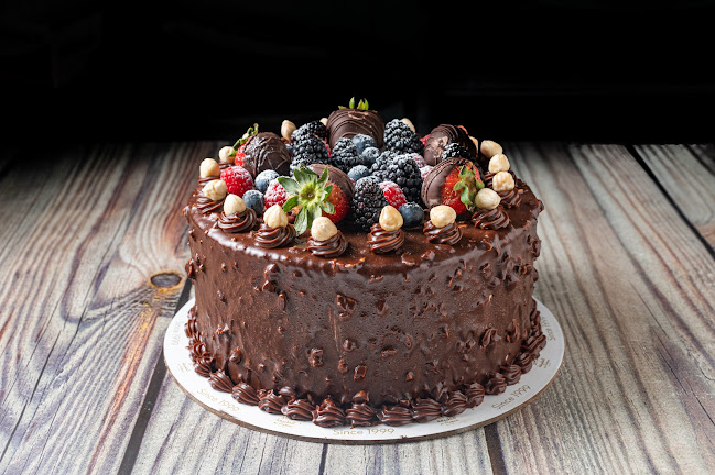 Al Thabiah Sweets & Pastries - Shakbouth city - حلويات ومعجنات الطبيعه - Hospitality and gastronomy