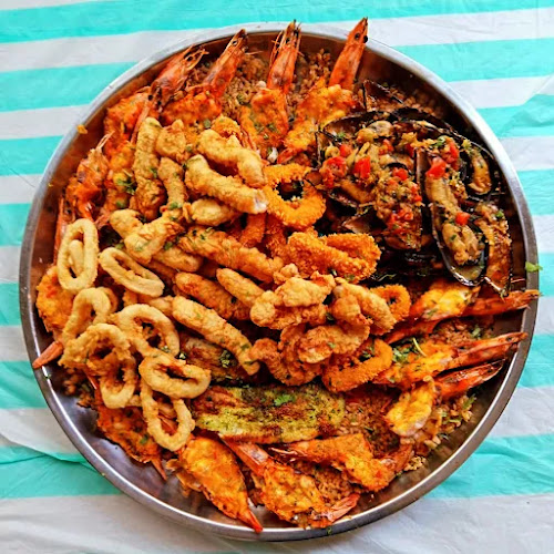 مملكة البحار للمأكولات البحرية Mamlaket Albehaar Seafood Restaurant - Dubai