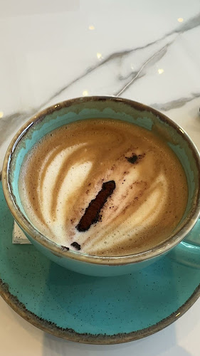 Villa 10, Plaza 30, Skh Fatima bint Mubarak St Former - Delma St - Abu Dhabi