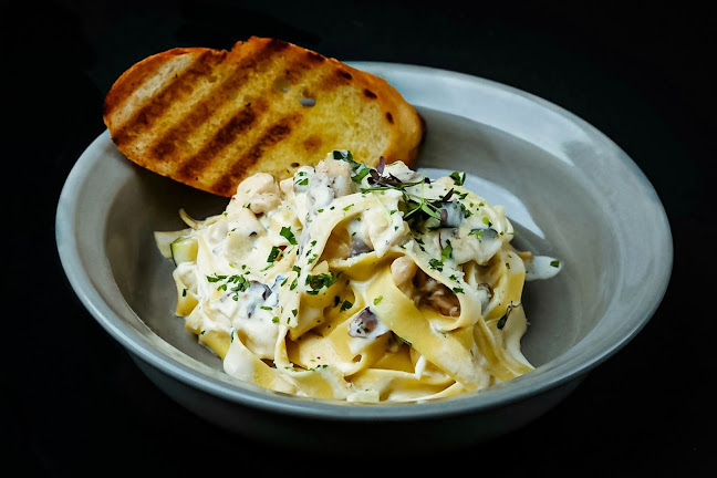 Jovee - Japanese & European Restaurant