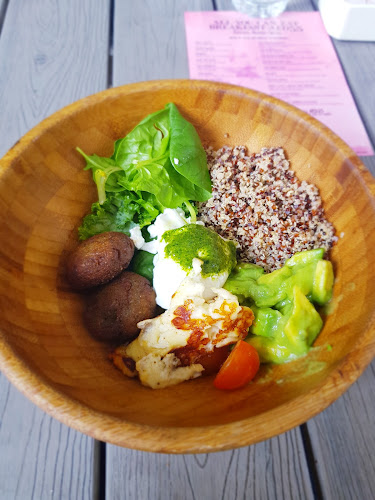 Comentarii opinii despre Circle Cafe (Bay Square)