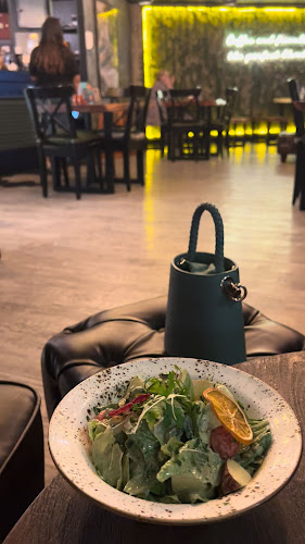 Peradiz Indian Restaurant - Dubai