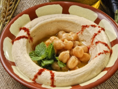 Next to Lebanese Roaster - Jamal Abdul Naser St - Al Majaz 2 - Al Majaz - Sharjah