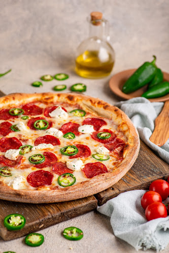 Opinii despre Russo's New York Pizzeria în Abu Dhabi - Hospitality and gastronomy