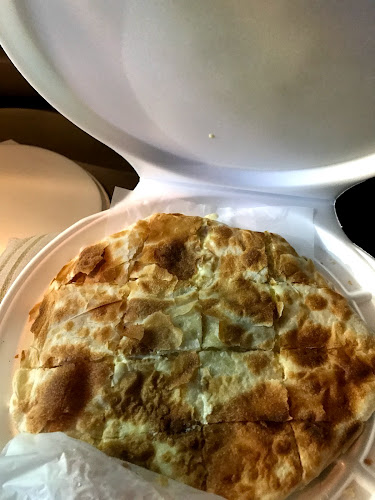 Opinii despre NAWAF SWEETS în Khor Fakkan - Hospitality and gastronomy