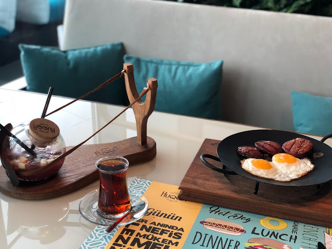 HuQQa - Best Shisha Lounge & Turkish Breakfast Dubai Mall - Hospitality and gastronomy