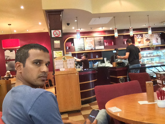 Costa Coffee - Al Wahda Mall - Hospitality and gastronomy