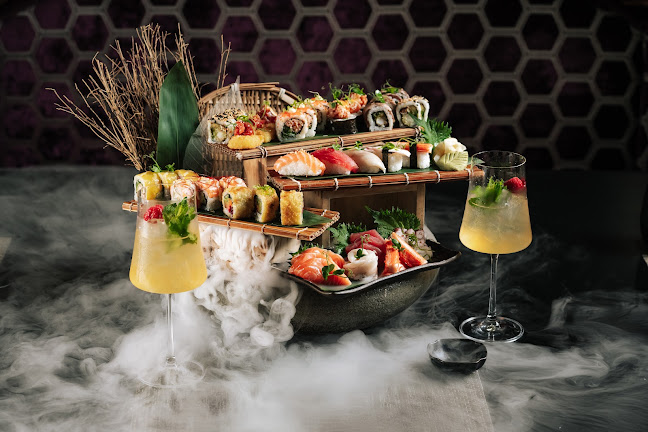Opinii despre Barfly by Buddha-Bar Dubai | Rooftop Restaurant In Dubai în Dubai - Hospitality and gastronomy