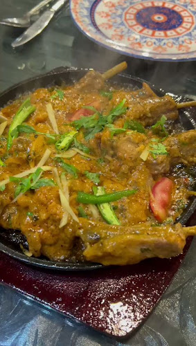 Comentarii opinii despre Najmat Lahore Restaurant