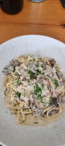 Comentarii opinii despre Moon Slice Pizza Dubai