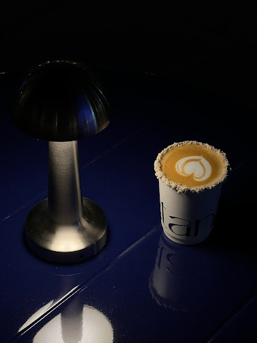 Instant - Hospitality and gastronomy