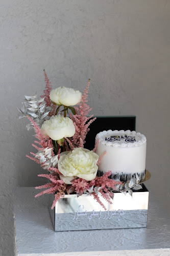 Labelle Chocolates & Flowers - Al Shamkha - Hospitality and gastronomy