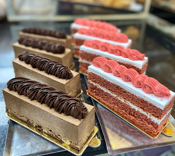 Kan Zaman Bakery Sharjah