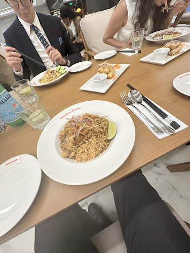 Vietnamese Foodies Downtown - Hospitality and gastronomy