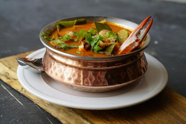 Comentarii opinii despre Golden Fork Restaurant Khalidiyah Mall