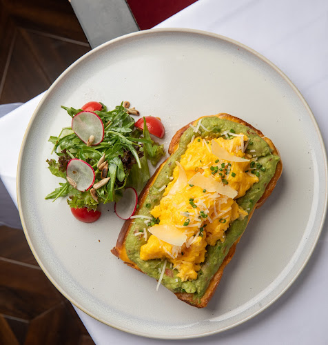 Opinii despre Manzil Lounge în Abu Dhabi - Hospitality and gastronomy