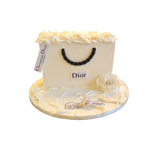 Classic House Cake & Flowers - Hospitality and gastronomy