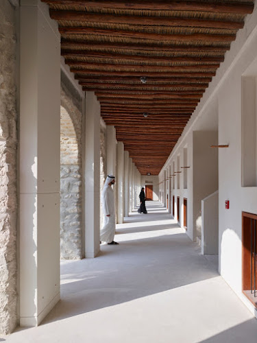 North Parking - Qasr - شارع حمدان - Al Hisn - Abu Dhabi