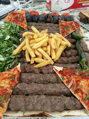 Comentarii opinii despre Tawq Alyasmin Restaurant مطعم طوق الياسمين خورفكان