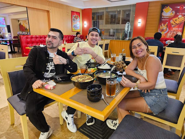 Pizza & Pizza (El Batangueno) - Hospitality and gastronomy