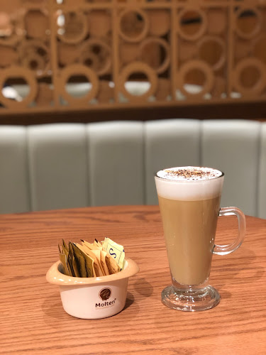 Comentarii opinii despre Molten Chocolate Cafe Dalma Mall
