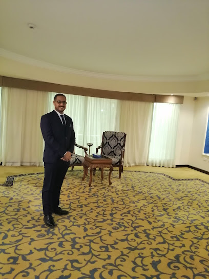 Apex gold real estate broker