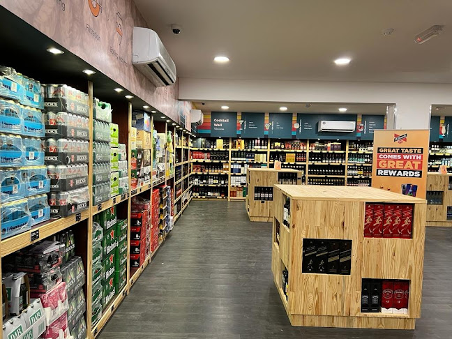 Comentarii opinii despre Al Ain Cellars by African + Eastern