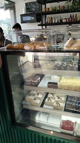 Iranian Sweets Palace