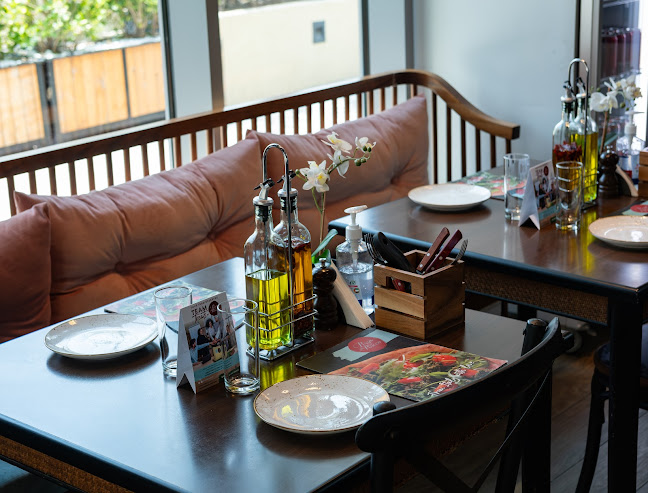 Opinii despre Pizza Di Rocco - Al Ain în Abu Dhabi - Hospitality and gastronomy