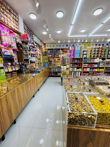 Opinii despre BAB AL KHALEEJ NUTS&SWEET în Sharjah - Hospitality and gastronomy