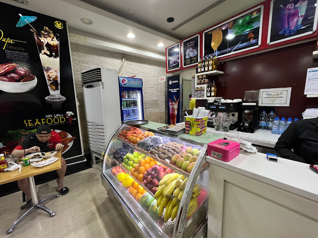 New Marina Restaurant - Dubai