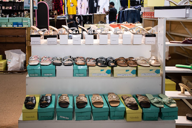 سوق العرب - Hospitality and gastronomy