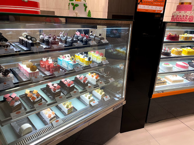 Shop nb 1, Jallad Bldg - King Faisal St - Al Majaz 1 - Sharjah