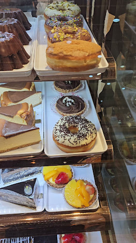 Shamseen Bakeries Al Nahda - Hospitality and gastronomy