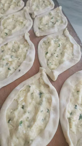 فطاير تنور الاحباب - Tanoor Al Ahbab Bakery - Sharjah