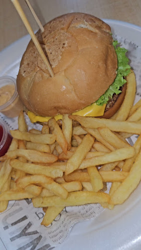 Opinii despre Hamasat cafeteria în Sharjah - Hospitality and gastronomy