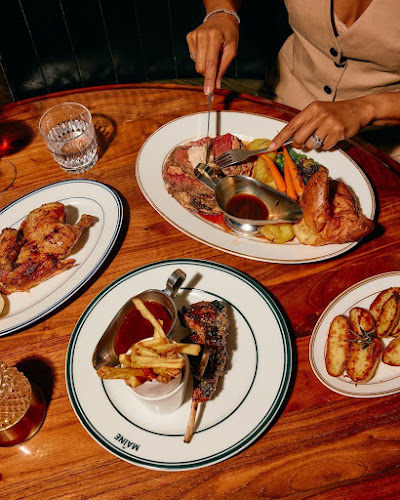 Comentarii opinii despre The MAINE Street Eatery Restaurant, Studio City