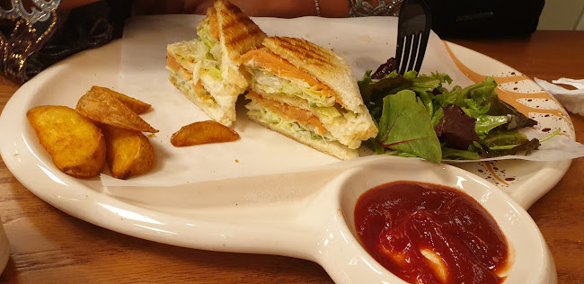 Comentarii opinii despre Molten Chocolate Cafe Dalma Mall