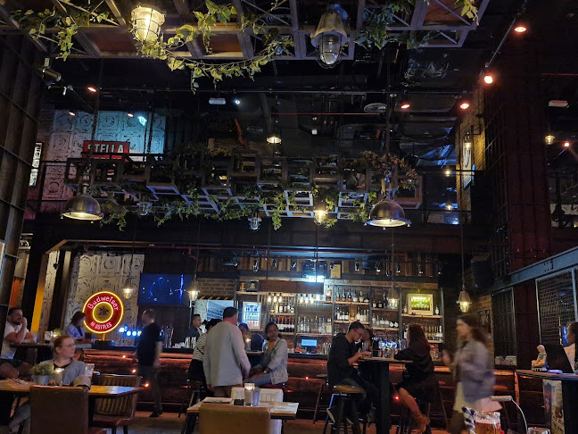 Lock, Stock and Barrel - Abu Dhabi