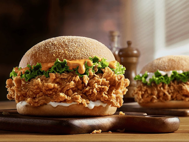 AL SHAY AL AHMAR & NENAA CAFETERIA